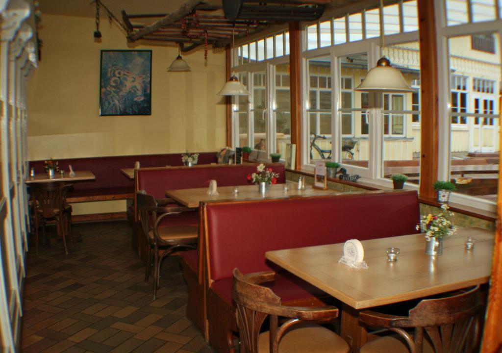 Landgasthof Zur Krummen Linde Stolpe エクステリア 写真